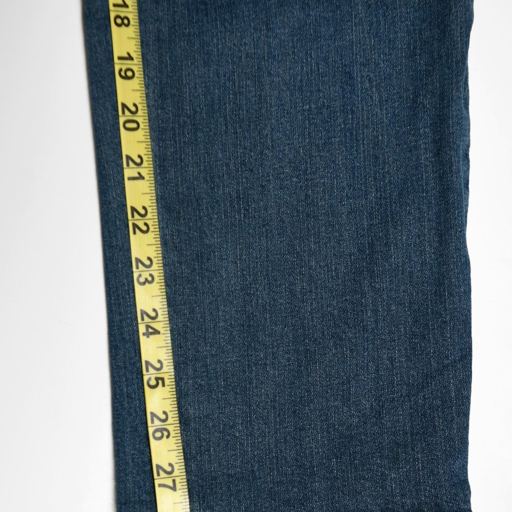 Liz Claiborne Embroidered Jeans Tapered Leg Cotton Blend Women's Size 14 - Picture 8 of 9